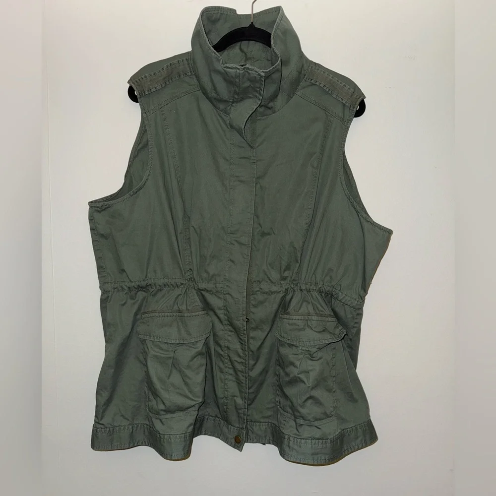 ST JOHN’S BAY women’s vest plus size 2X ✨ - Picture 2 of 10